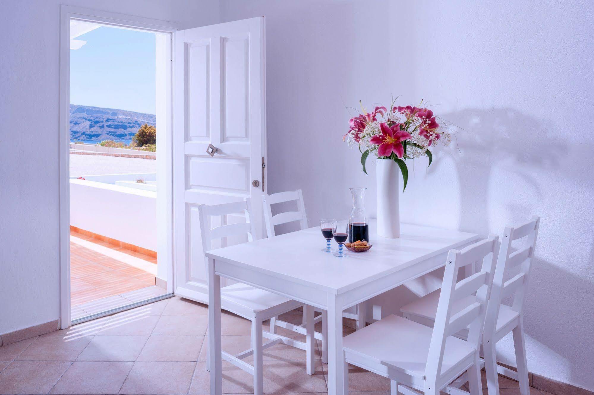 Katharos Pool Villas Oia  Bagian luar foto