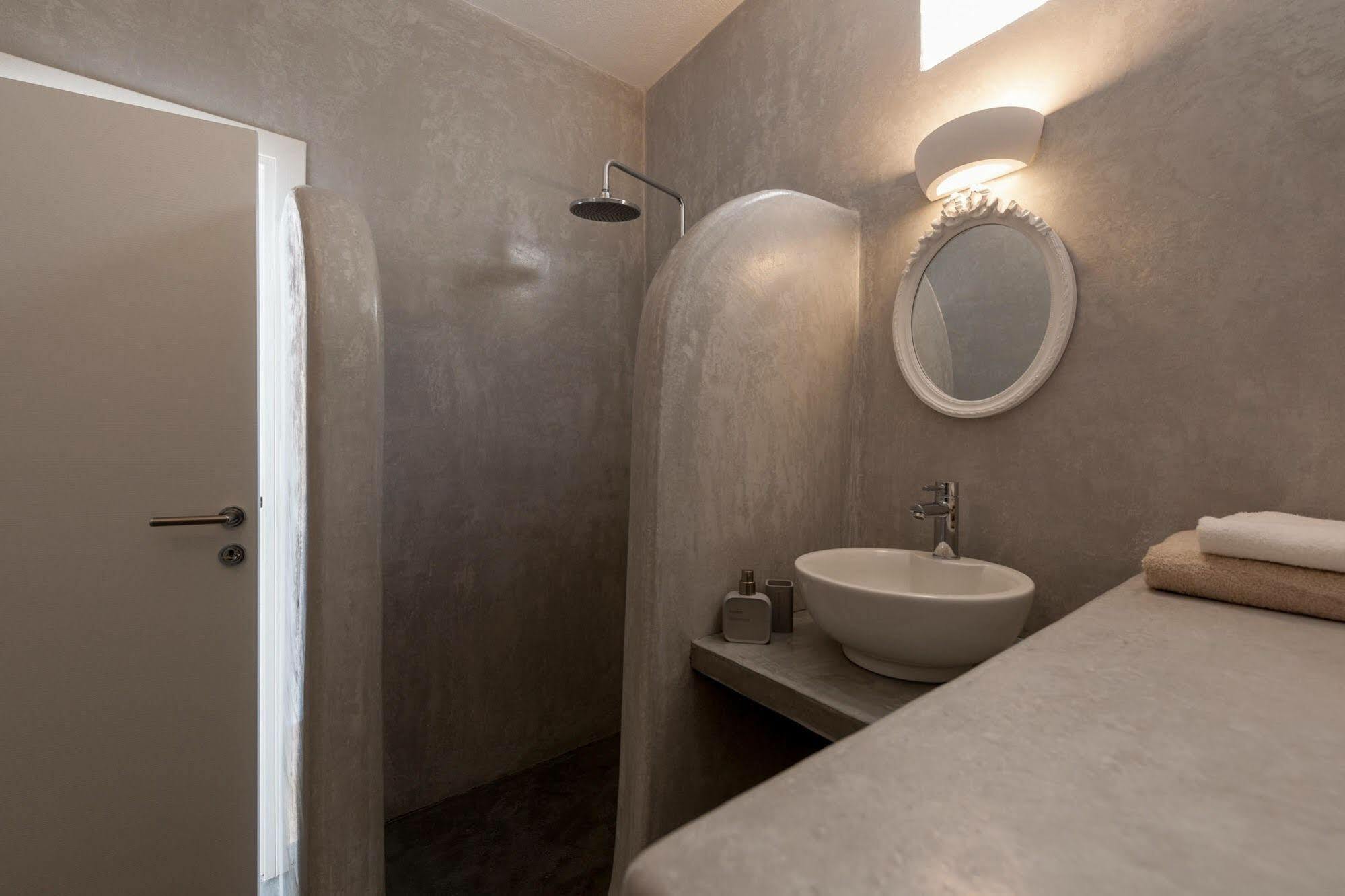 Katharos Pool Villas Oia  Bagian luar foto